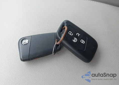 2019 Volkswagen Atlas 3.6L V6 Se W/Technology R-Line z USA, uszkodzony, nr VIN 1V2YR2CA4KC622092